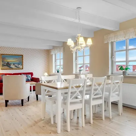 Romantic And Charming In Holiday home