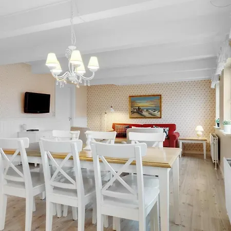 Romantic And Charming In